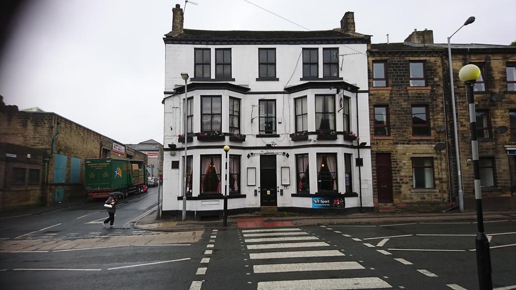 The King'S Head Hotel Keighley Exteriör bild